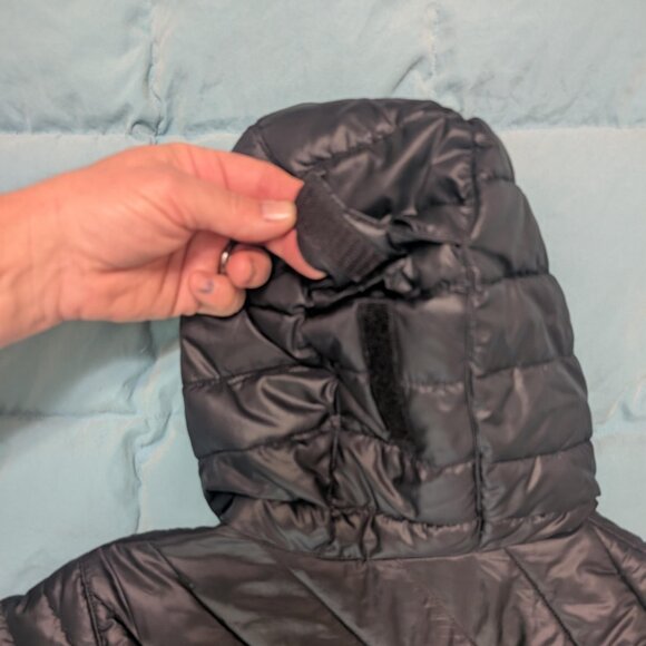 Columbia Women's Puffer Jacket - Picture 4 of 8